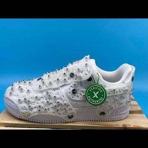 WOMENS Nike Air Force 1 Low Swarovski White Size 6.5 New Original Box Never Worn